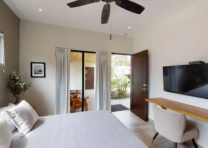 Apartment Private Pool With Swim Up Bar And Two Beaches *